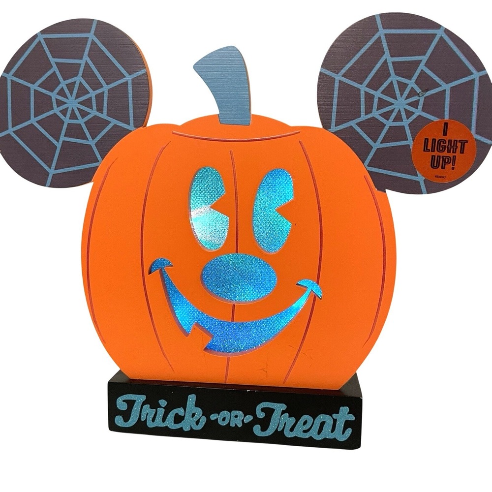 Disney Parks Halloween Mickey Mouse Light-Up Jack-o'-Lantern‎ Pumpkin Wooden